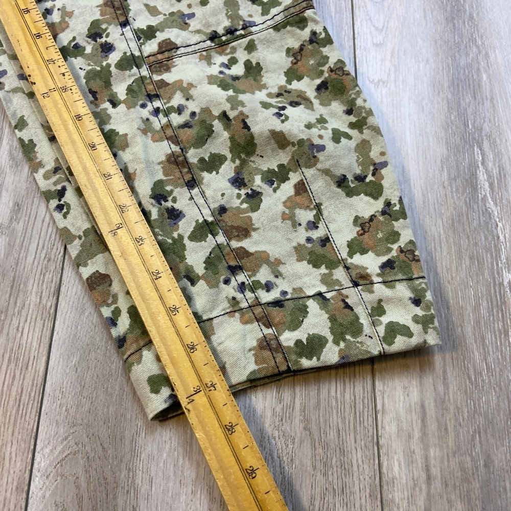 Anthropologie Floral Camo Cargo Pants Women 2 Beige Green Barrel Balloon Utility - Picture 5 of 11